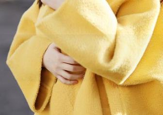 美媛馆 - 糯美子Mini写真集：礼物主题下的不平常魅力