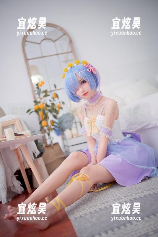 花柒Hana 翻转你的眼球:花柒Hana的皮衣合集,美图不走寻常路!