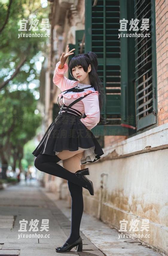萌芽儿o0 萌芽儿o0白泳装全集:这不是泳装秀,这是在向夏天发出邀请!