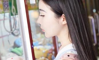 蜜桃社 - 快来瞧瞧，梦乃Mandy的美足图包，真是可媚不可言