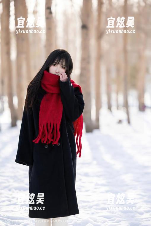 语画界-Cris_卓娅祺 语画界 - Cris_卓娅祺的美脚全套原图,真心觉得这些脚丫子简直是艺术品,能不能不让我心动?